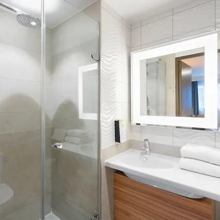 Campanile Centre - Gare 3* Annecy