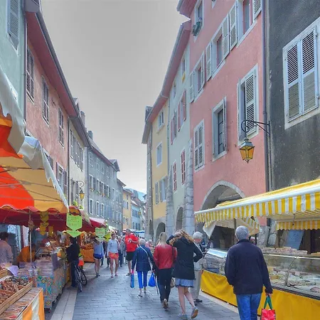 Hotel Campanile Centre - Gare Annecy